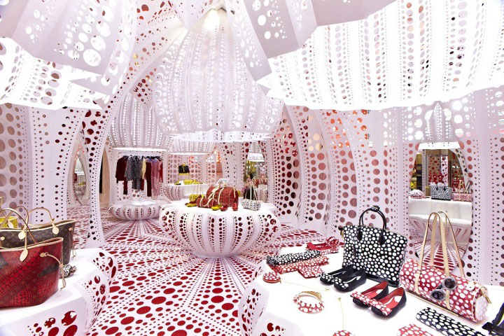 Louis-Vuitton-Selfridges-Yayoi-Kusama-London-01