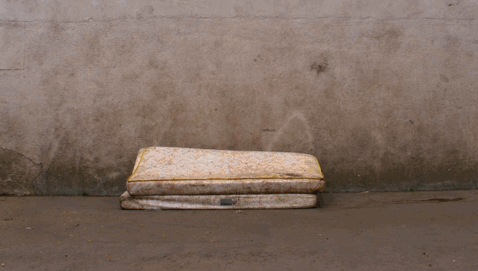 PARIS-lork-eat-me-nouvel-art-urbain