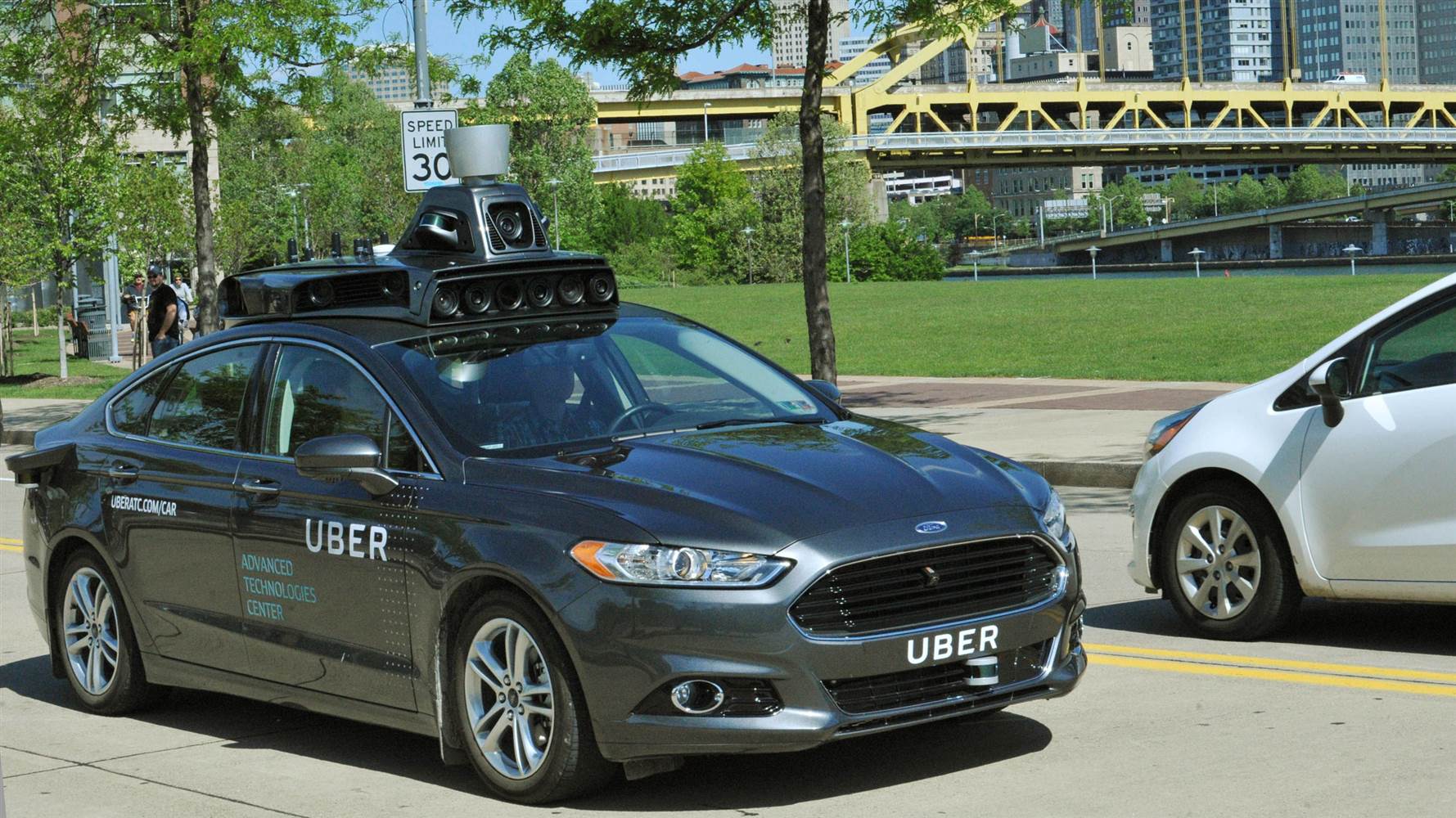160519-uber-self-driving-car-mn-1605_2f52d20537b0f24525a4d52e631d9e62.nbcnews-ux-2880-1000-1024x576