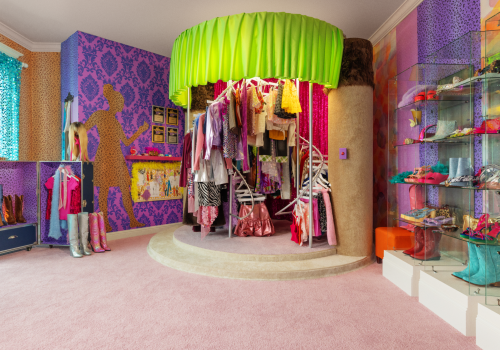 A casa de Hannah Montana vira experiência limitada no Airbnb