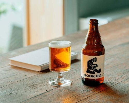 Book IPA: A cerveja artesanal pensada para leitores