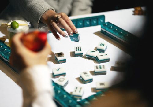 Mahjong às segundas: quando o jogo tradicional vira programa social
