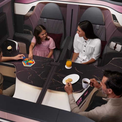 Qsuite Next Gen: A cabine da Qatar projetada para famílias e amigos