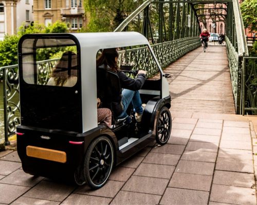 O veículo que combina as vantagens de e-bikes e carros elétricos compactos