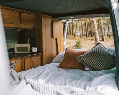 The Hoxton estreia sua própria frota de campervans