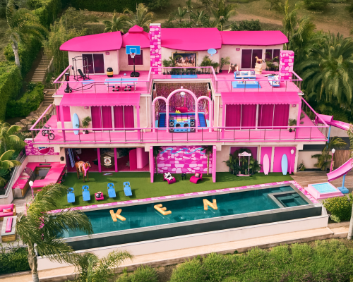 Airbnb disponibiliza DreamHouse da Barbie para estadias