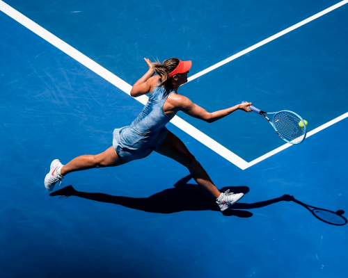 Aman anuncia retiro de bem-estar em parceria com a atleta Maria Sharapova