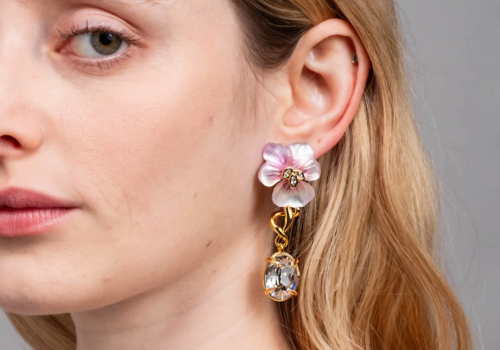 St. Regis NY e Alexis Bittar anunciam coleção cápsula de jóias