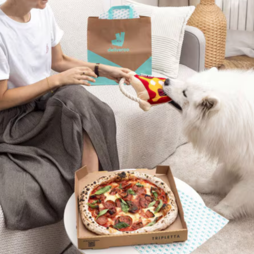 Deliveroo aposta em experiências afetivas entre pets e tutores