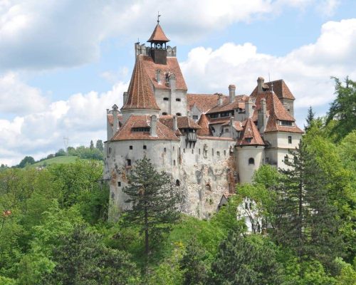 Castelo do Drácula oferece vacinas gratuitas para turistas