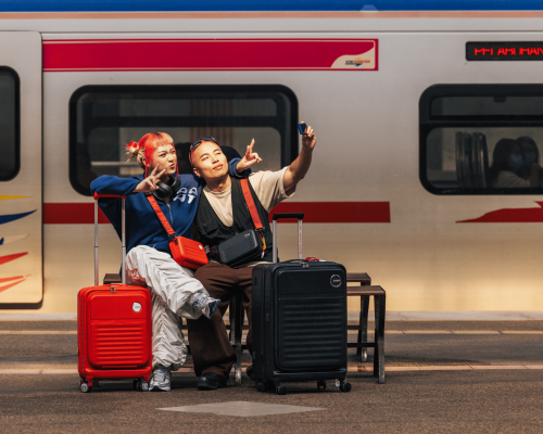Funseekers: A colaboração entre AirAsia e American Tourister