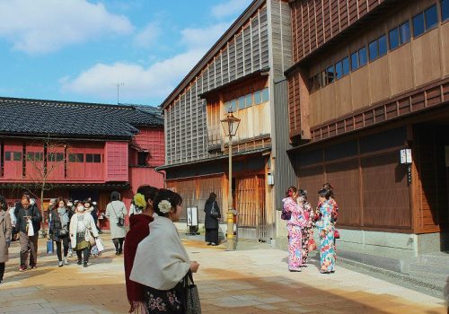 Narrativas interativas com realidade aumentada em Kanazawa