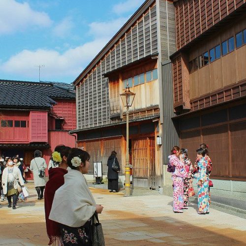 Narrativas interativas com realidade aumentada em Kanazawa