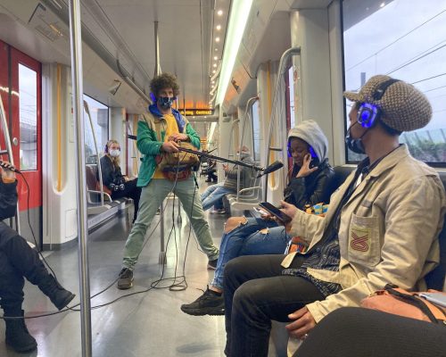 Linha do metrô de Amsterdã se torna um estúdio móvel de podcasts