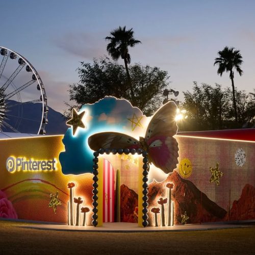 Pinterest substitui selfies por criatividade offline no Coachella