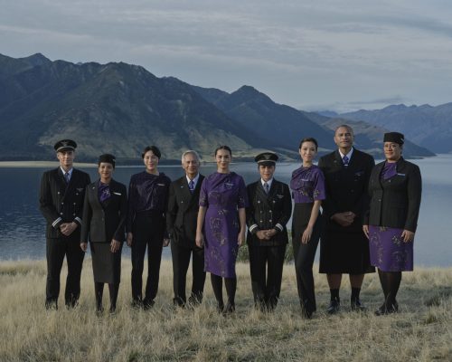 Air New Zealand apresenta uniformes inspirados em tradições culturais