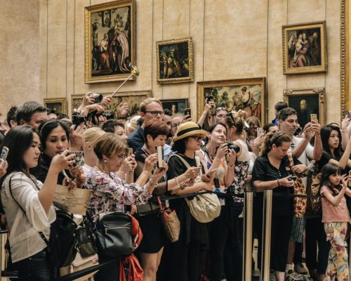 Louvre anuncia limitação de visitantes por dia
