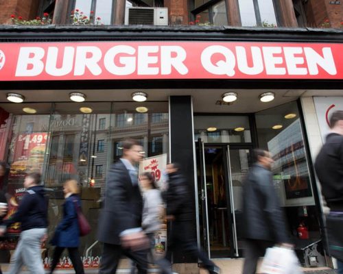 Burger King vira Burger Queen nos 90 anos da rainha