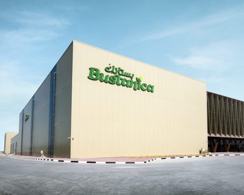 Emirates revela fazenda vertical que abastecerá parte de seus voos