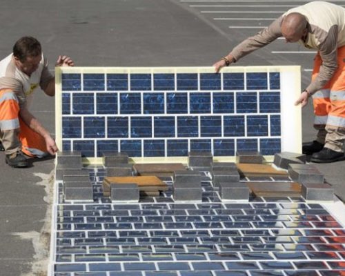França vai pavimentar rodovias com painéis solares
