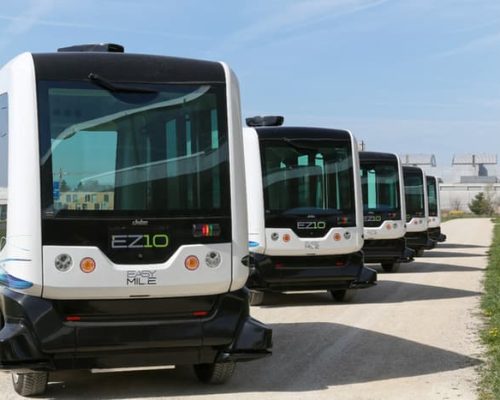 Ônibus elétricos sem motoristas chegam em Paris