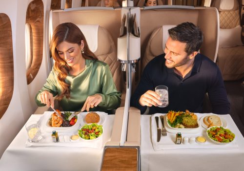 Emirates e ALL anunciam parceria com conversão bidirecional de pontos