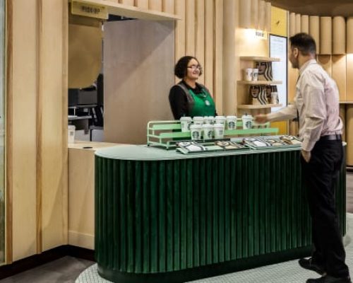 Starbucks Pickup: a loja com foco digital