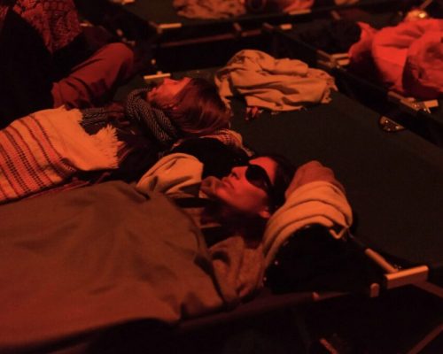The Infinite Now: quando dormir vira parte do line-up