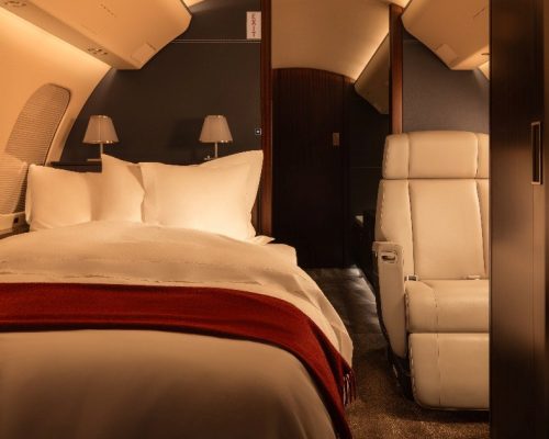 VistaJet lança programa para reduzir jet lag em voos privados